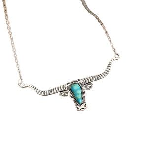 Bullhead Western Style Silver and Turquoise Necklace